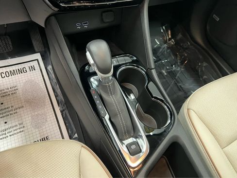 Used 2024 Buick Encore GX Avenir w/ Avenir Convenience Package image 32