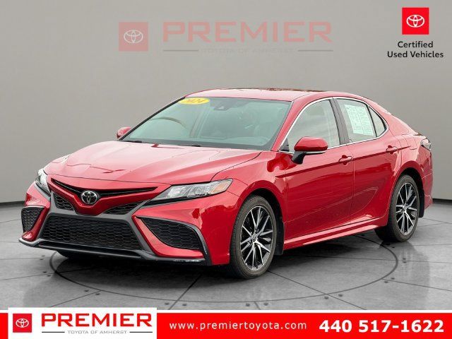 Certified 2024 Toyota Camry SE w/ Convenience Package FWD image 1