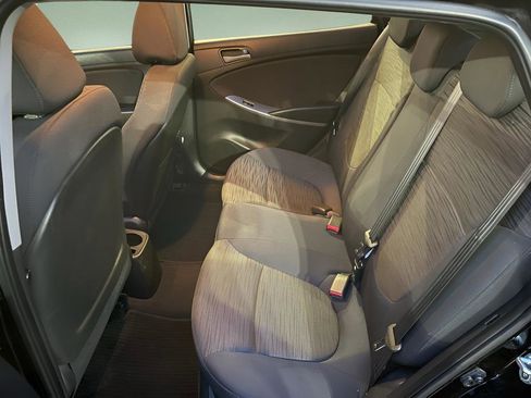 Used 2016 Hyundai Accent SE image 19