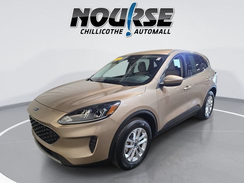 Used 2021 Ford Escape SE w/ Convenience Package AWD/4WD image 1