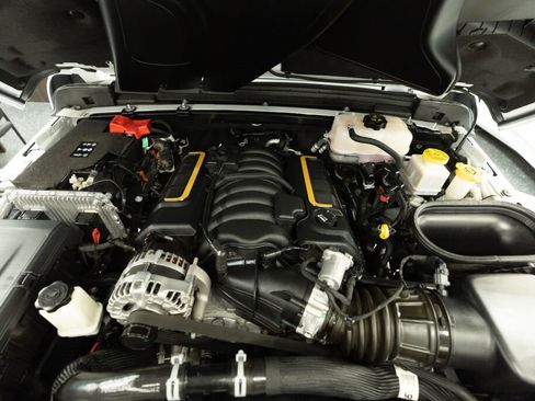 Used 2023 Jeep Wrangler Unlimited Rubicon 392 image 17