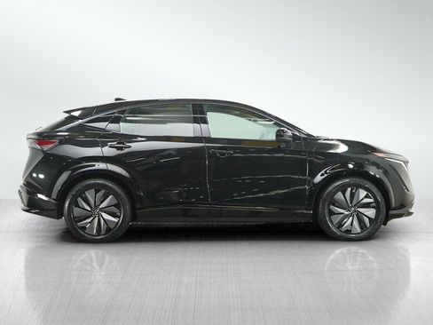 Used 2024 Nissan Ariya AWD image 6