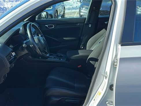 Used 2022 Honda Civic Sport image 9