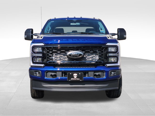 New 2026 Ford F350 Lariat w/ Black Appearance Package AWD/4WD image 2
