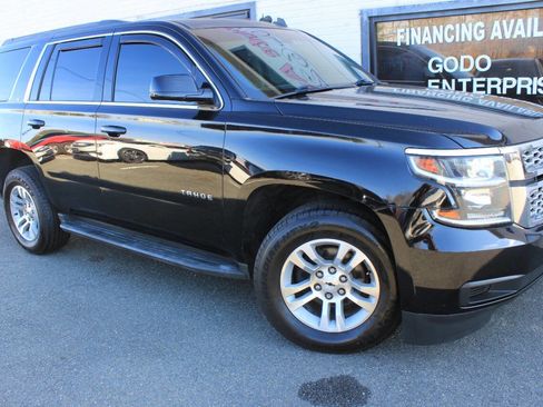 Used 2015 Chevrolet Tahoe LT image 10