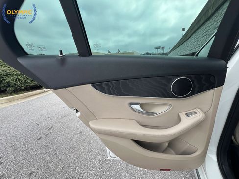 Used 2016 Mercedes-Benz C 300 Sedan w/ Premium 1 Package image 50