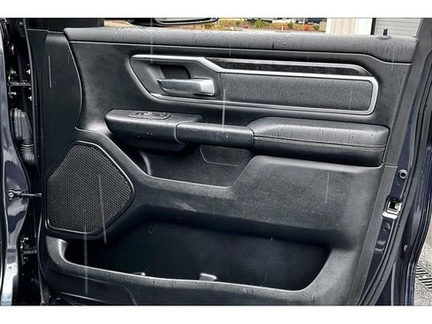 Used 2020 RAM 1500 Big Horn AWD/4WD image 23