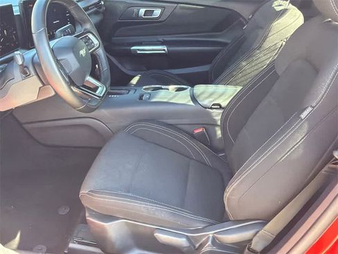 Used 2024 Ford Mustang Coupe image 10