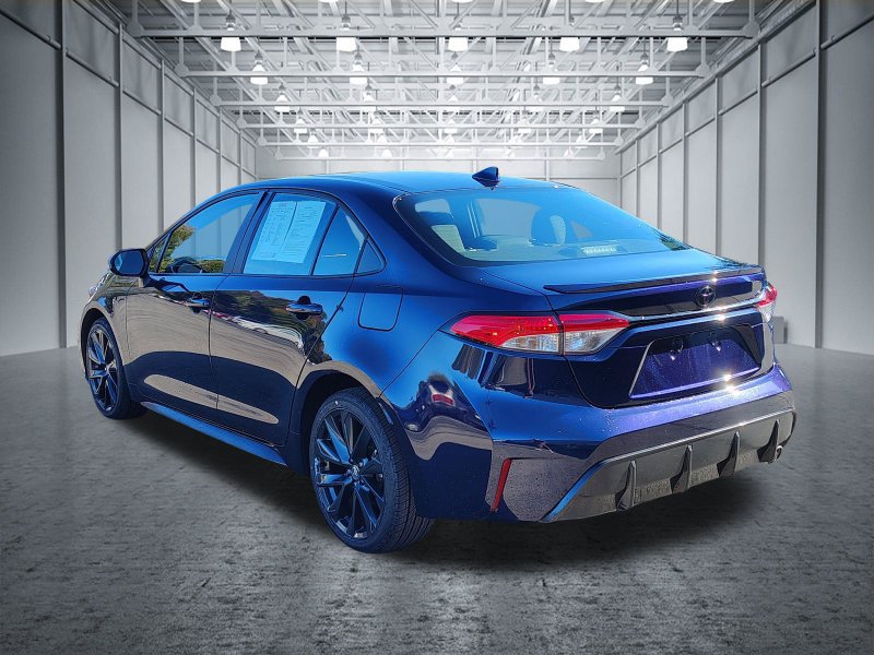 Used 2024 Toyota Corolla SE FWD image 10