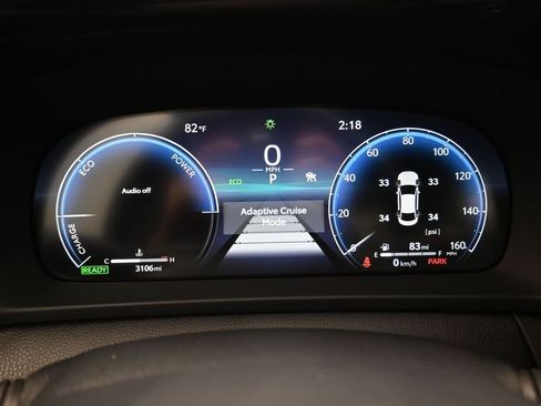 Used 2026 Toyota Crown AWD/4WD image 6