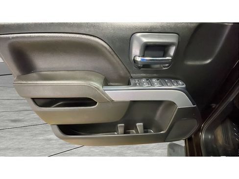 Used 2018 Chevrolet Silverado 1500 LT w/ All Star Edition AWD/4WD image 10