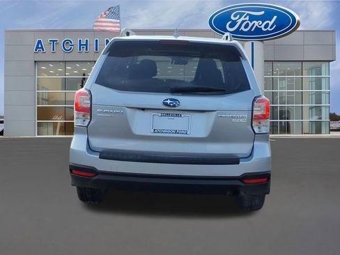 Used 2017 Subaru Forester 2.5i Premium w/ All-Weather Package image 6