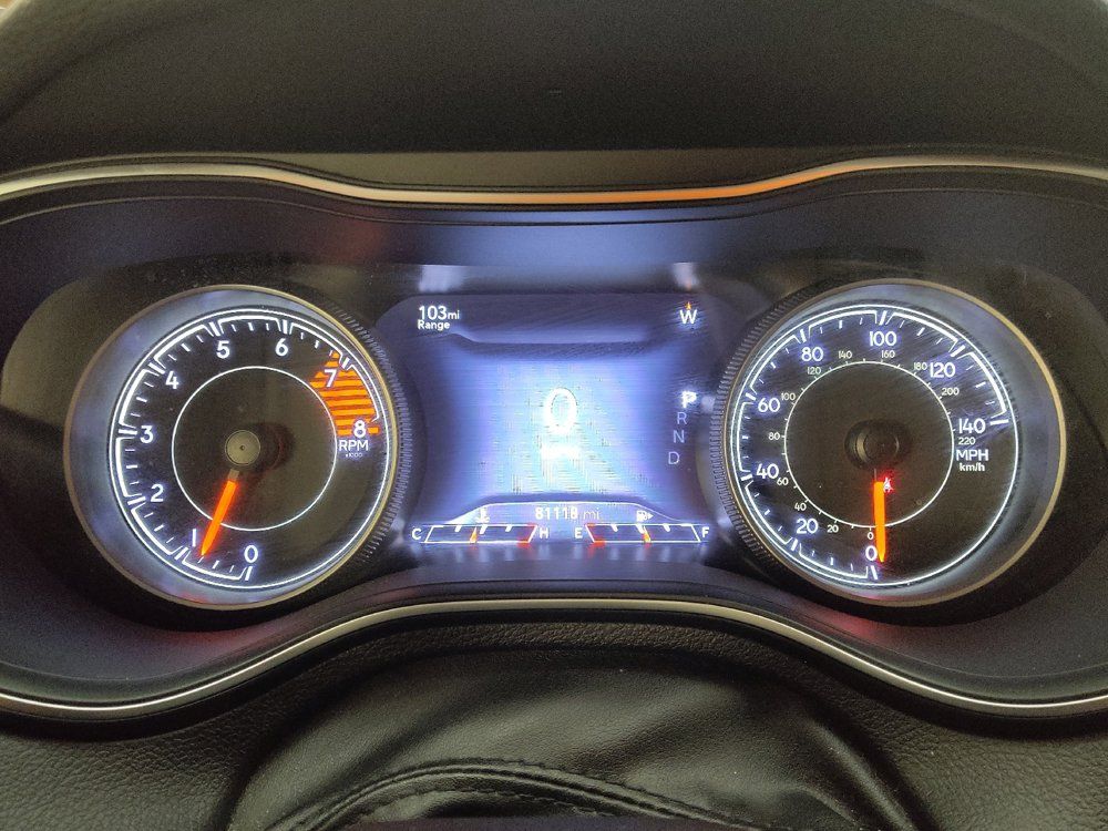 Used 2019 Jeep Cherokee Limited AWD/4WD image 23