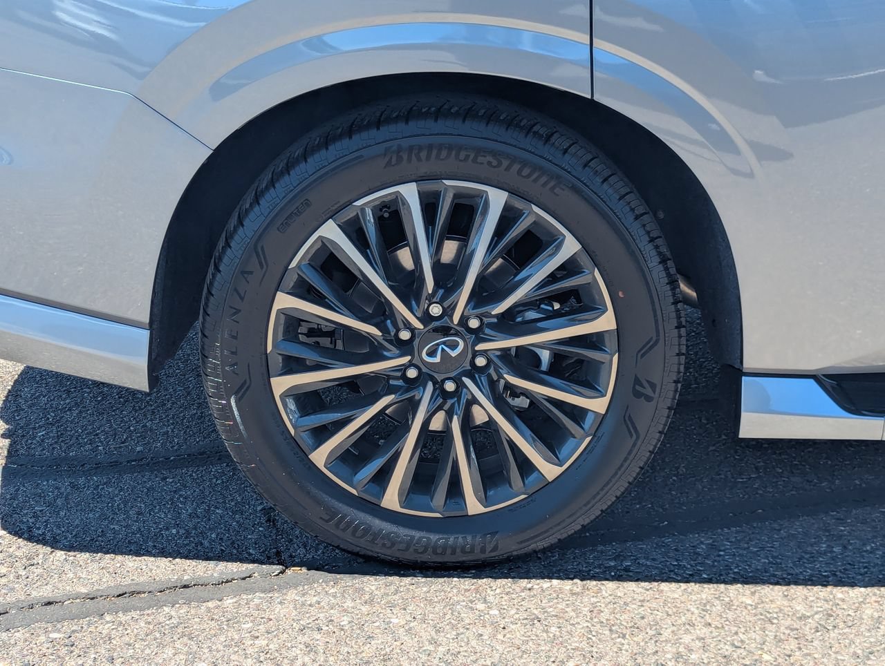New 2027 INFINITI QX80 Autograph AWD/4WD image 9