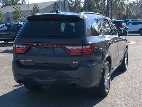 Used 2023 Dodge Durango GT image 4