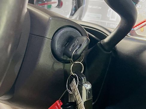 Used 2018 Chevrolet Silverado 1500 LTZ image 19