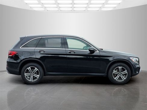 Used 2022 Mercedes-Benz GLC 300 image 7
