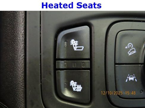 Used 2022 GMC Terrain SLE w/ Driver Convenience Package image 26