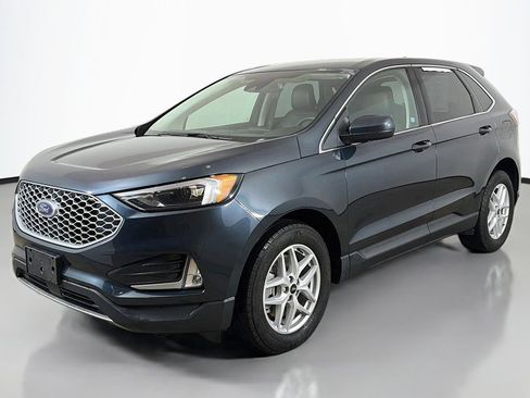 Used 2023 Ford Edge SEL w/ Convenience Package AWD/4WD image 9