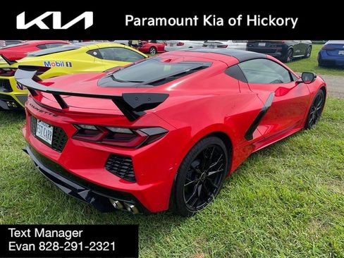 Used 2024 Chevrolet Corvette Stingray Coupe RWD image 2