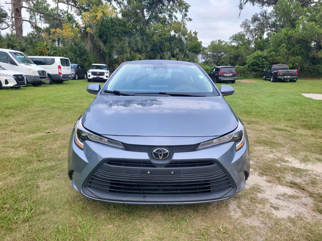 Used 2024 Toyota Corolla LE FWD image 6