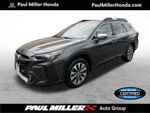Used 2023 Subaru Outback Touring image 1