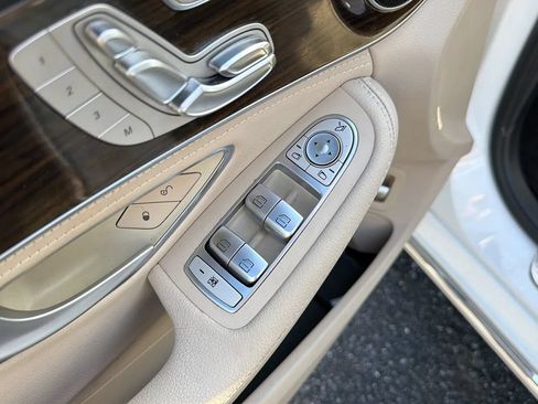 Used 2016 Mercedes-Benz C 300 4MATIC Sedan image 20