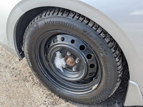 Used 2021 Nissan Sentra SV image 11