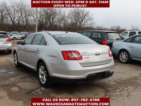 Used 2012 Ford Taurus SEL image 5