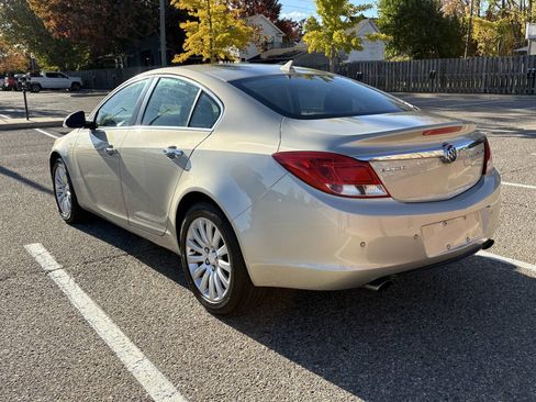 Used 2013 Buick Regal Premium image 9