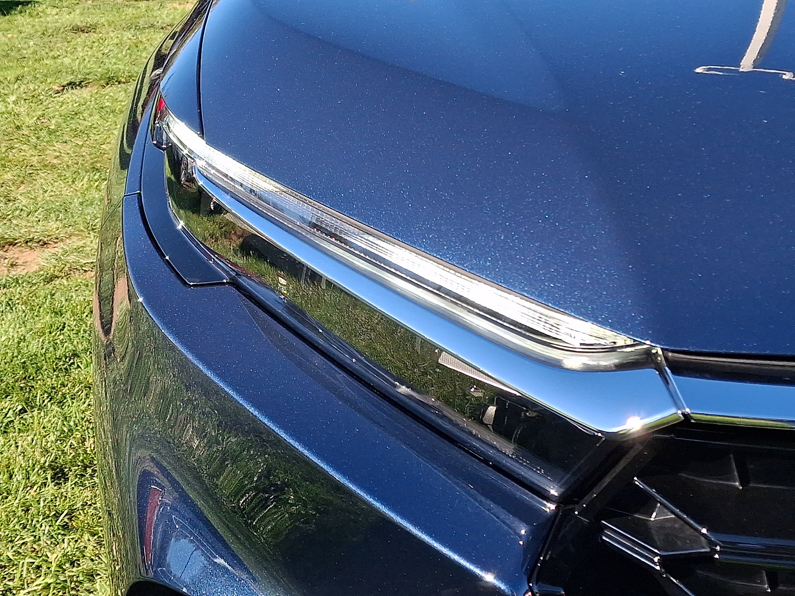 Used 2024 Honda CR-V EX image 9