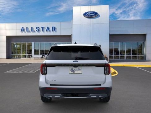 New 2026 Ford Explorer Active RWD image 5