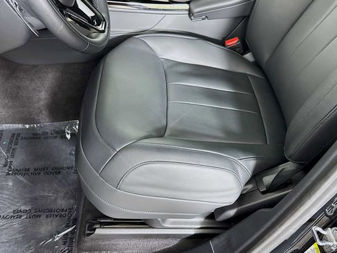 Used 2025 Land Rover Range Rover Sport Dynamic SE image 21