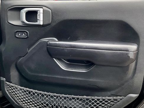 Used 2020 Jeep Gladiator Sport w/ Quick Order Package 24S image 20