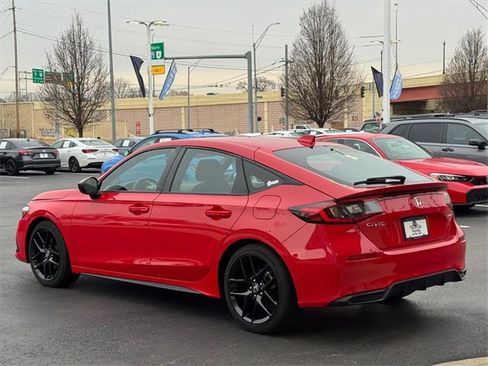 Certified 2023 Honda Civic Sport image 9