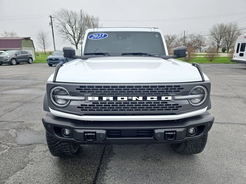Used 2023 Ford Bronco Badlands w/ Sasquatch Package image 3