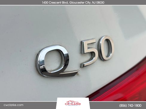 Used 2015 INFINITI Q50 Premium w/ Deluxe Touring Package image 24
