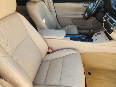 Used 2014 Lexus ES 350 image 14