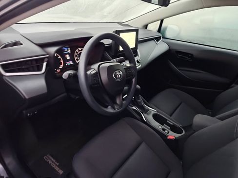 Used 2024 Toyota Corolla LE FWD image 7