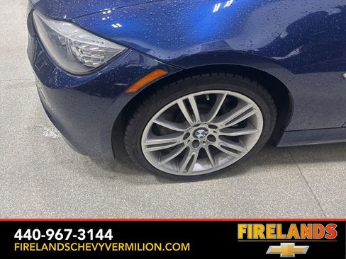 Used 2009 BMW 335i xDrive Sedan image 25