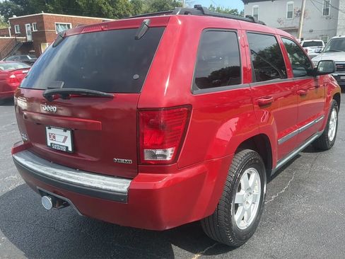 Used 2010 Jeep Grand Cherokee Laredo AWD/4WD image 5