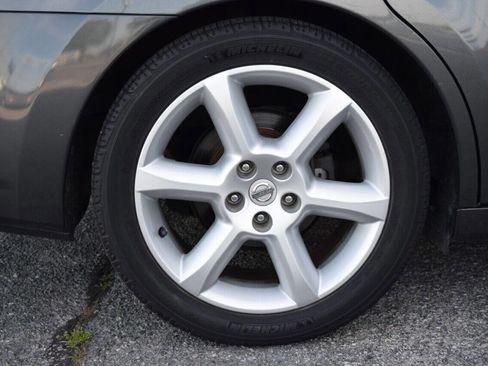 Used 2005 Nissan Maxima 3.5 SE image 64