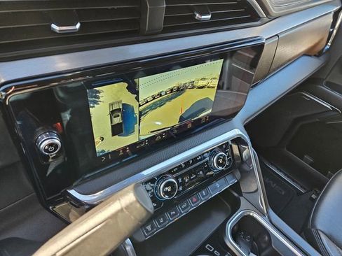 Used 2024 GMC Sierra 2500 Denali w/ Denali Reserve Package image 21