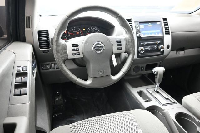 Used 2019 Nissan Frontier SV RWD image 10