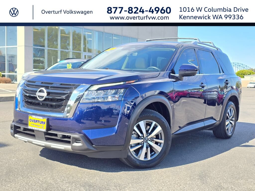 Used 2024 Nissan Pathfinder SL AWD/4WD image 1