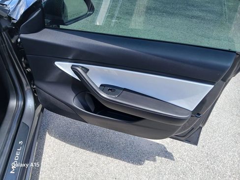 Used 2018 Tesla Model 3 Long Range AWD/4WD image 16