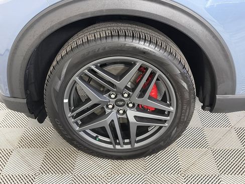 Certified 2025 Ford Explorer ST-Line w/ Premium Package image 8