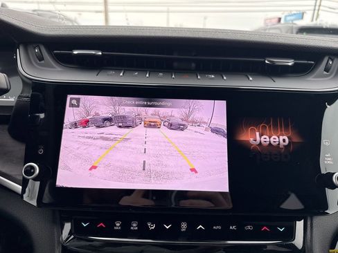 New 2026 Jeep Grand Cherokee Altitude AWD/4WD image 23