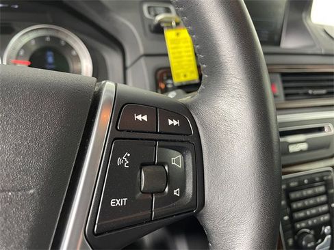 Used 2013 Volvo XC70 T6 Platinum image 10