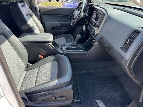 Used 2020 Chevrolet Colorado Z71 image 21